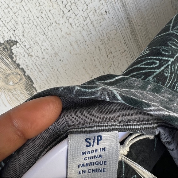 NWT Tommy Bahama 100% Silk Mens S Shirt Casual Button Down Short Sleeve Tropical - Picture 6 of 12